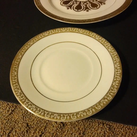 Royal Gold Buffet 3 piece Dish Set